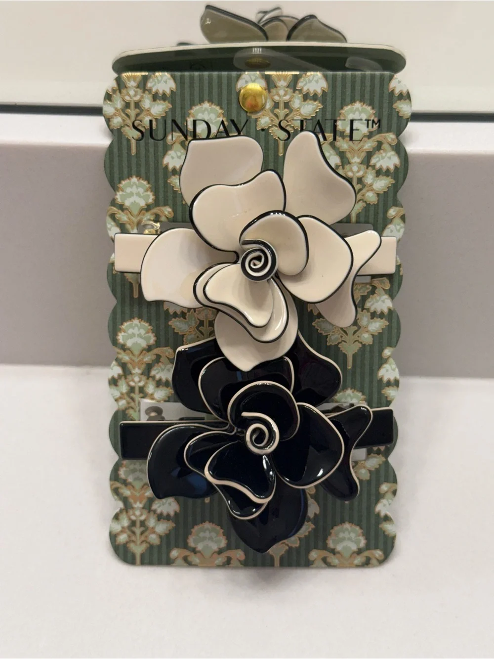 Sunday State CAMELLIA Hair Clip Duo in Cream and Black 🌺NWT🌺